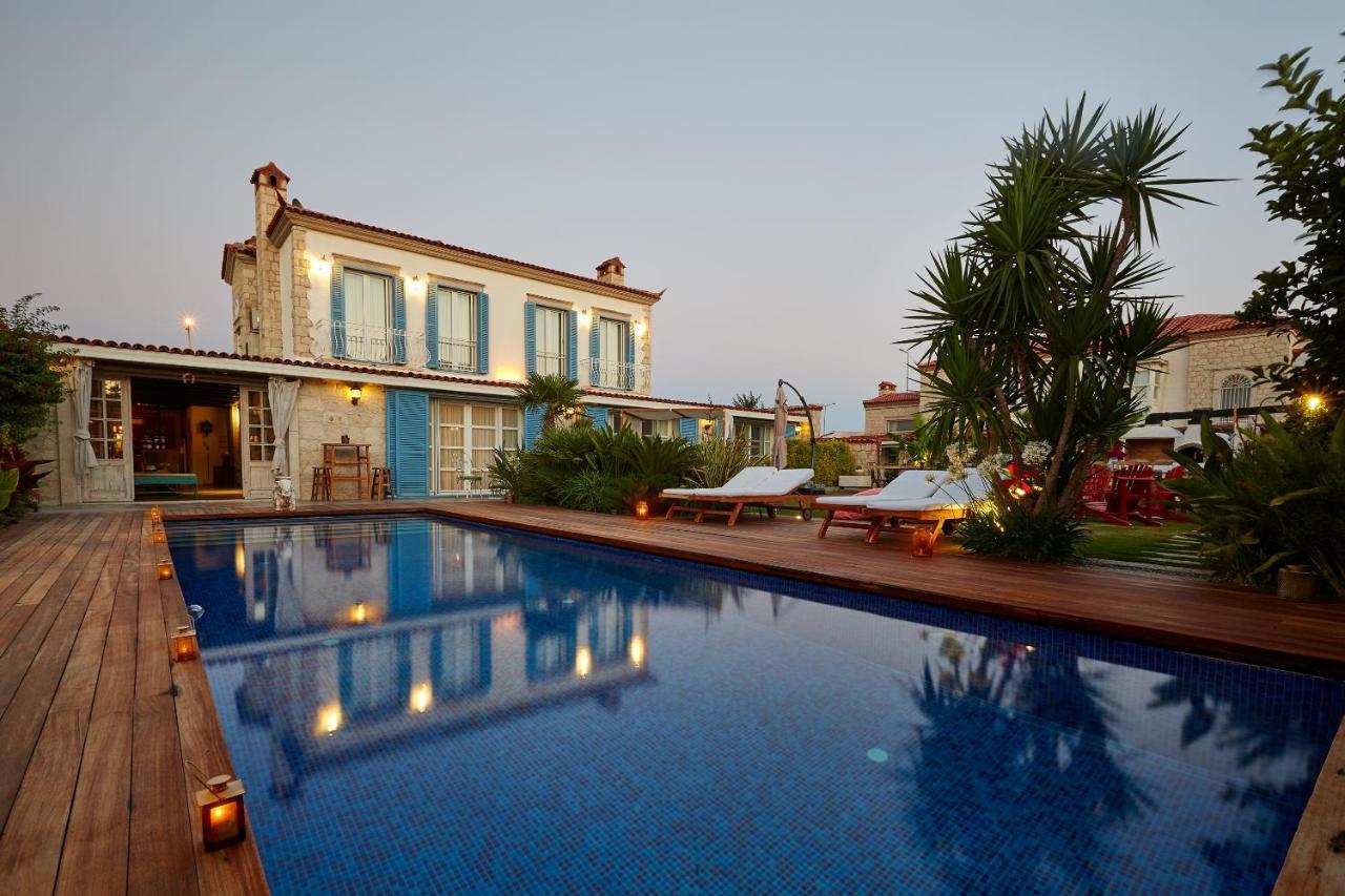 Alakapi Hotel & Villas Alacati Exterior photo