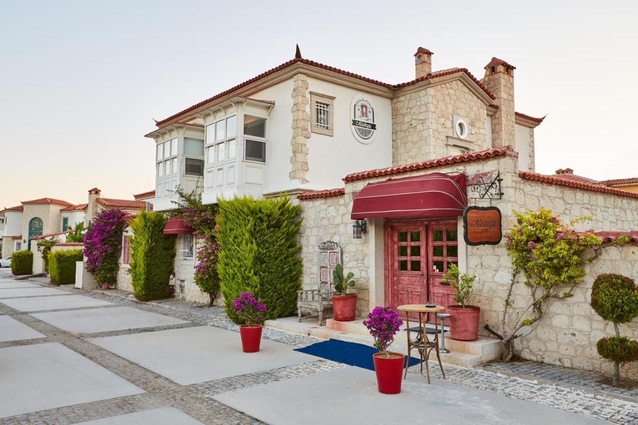 Alakapi Hotel & Villas Alacati Exterior photo