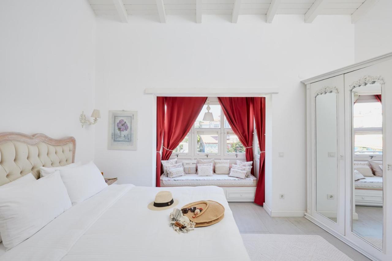 Alakapi Hotel & Villas Alacati Exterior photo